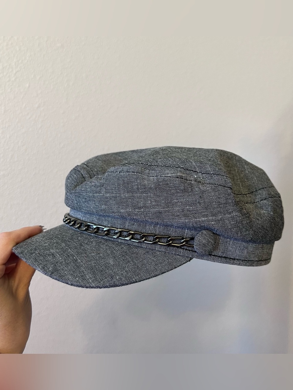 grey baker boy hat with chain